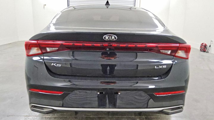 KIA K5  2021