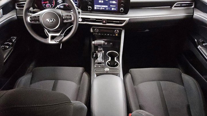 KIA K5  2021