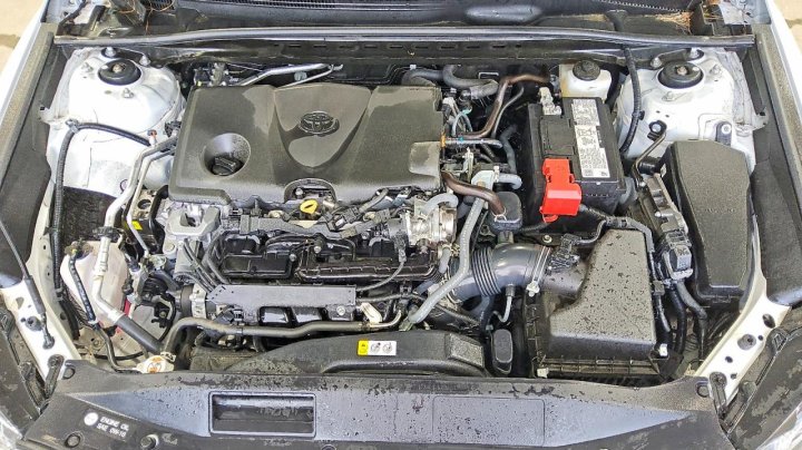 Toyota Camry  2024