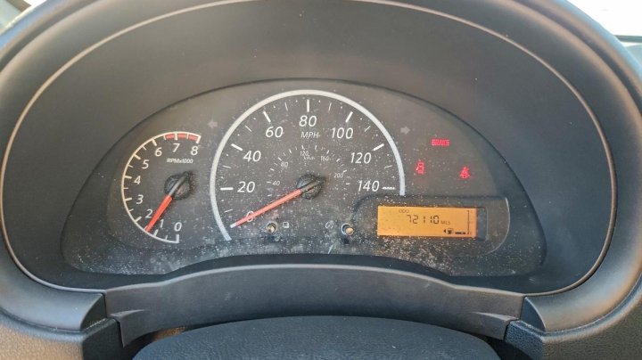 Nissan Versa  2016