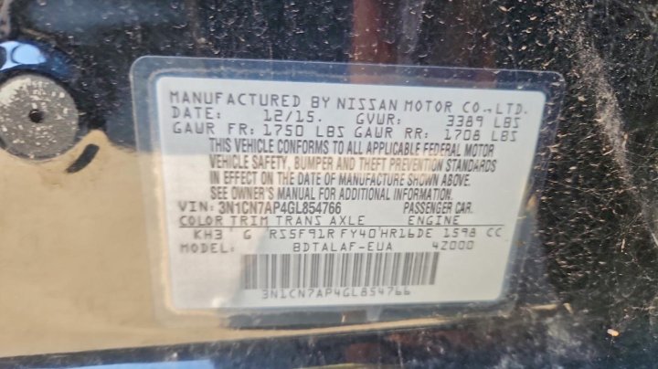 Nissan Versa  2016