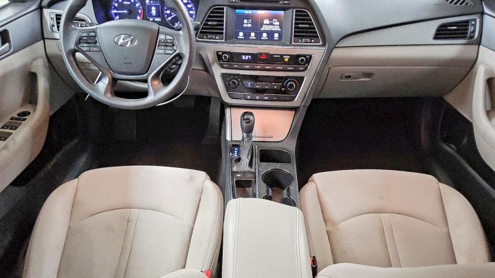 Hyundai SONATA  2016