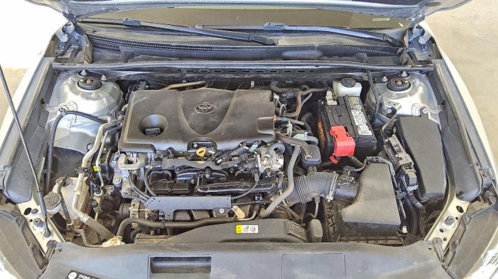 Toyota Camry  2021