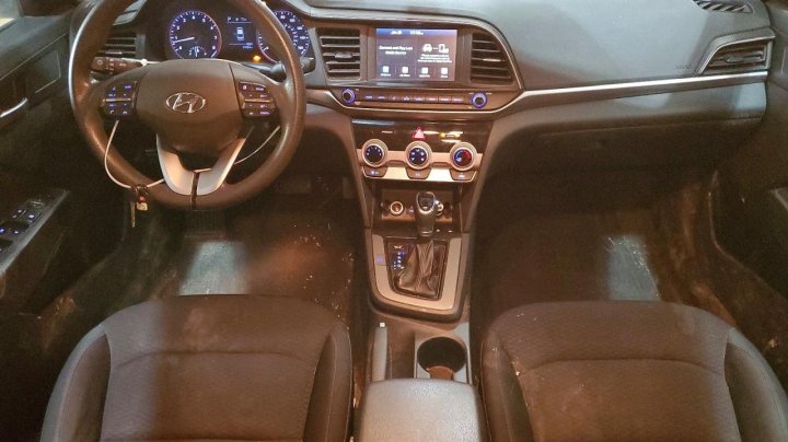 Hyundai Elantra  2019