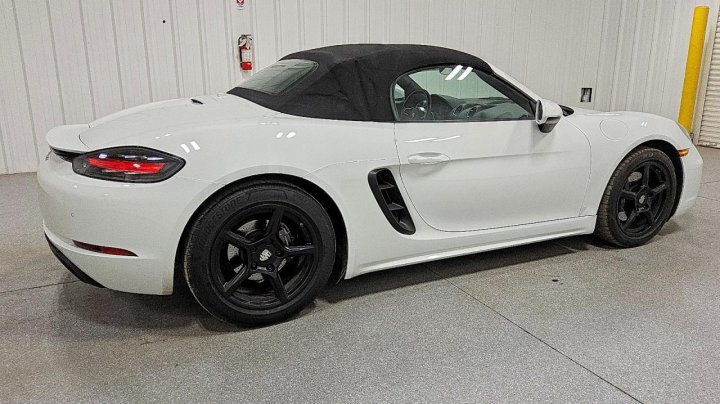 Porsche Boxster  2019