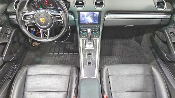 Porsche Boxster  2019