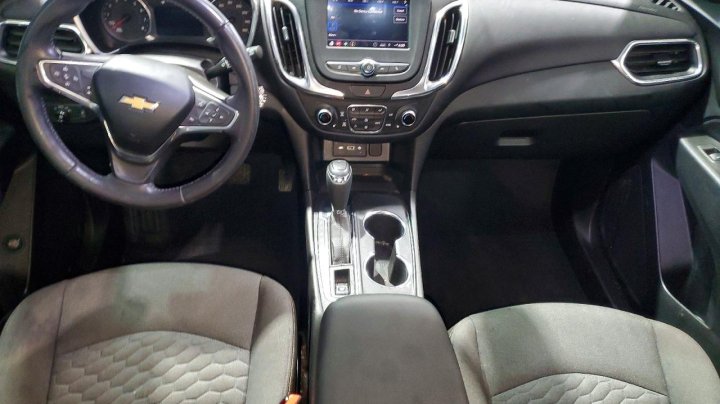 Chevrolet Equinox  2021