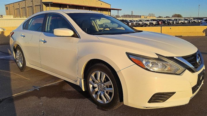 Nissan Altima  2018