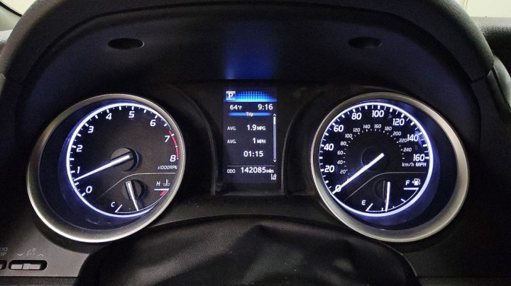 Toyota Camry  2021