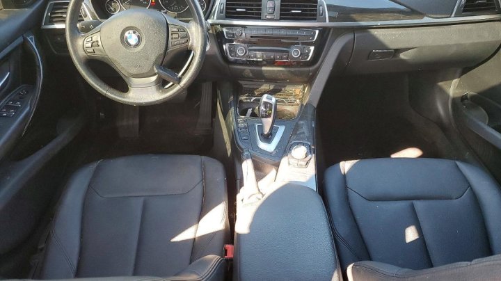 BMW 320  2017