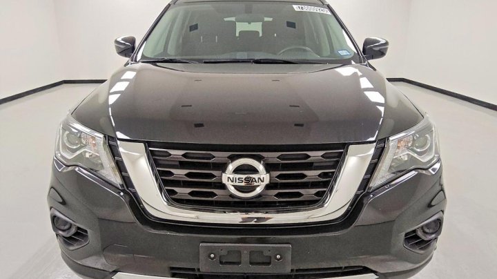 Nissan Pathfinder  2018