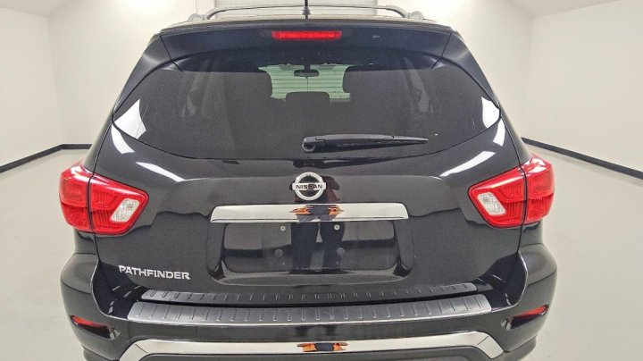 Nissan Pathfinder  2018