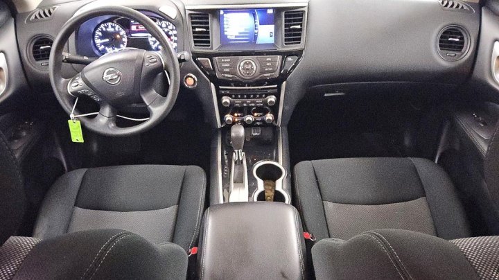 Nissan Pathfinder  2018