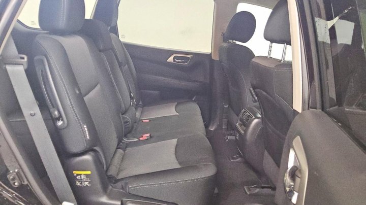 Nissan Pathfinder  2018
