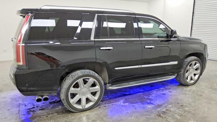 Cadillac Escalade  2018