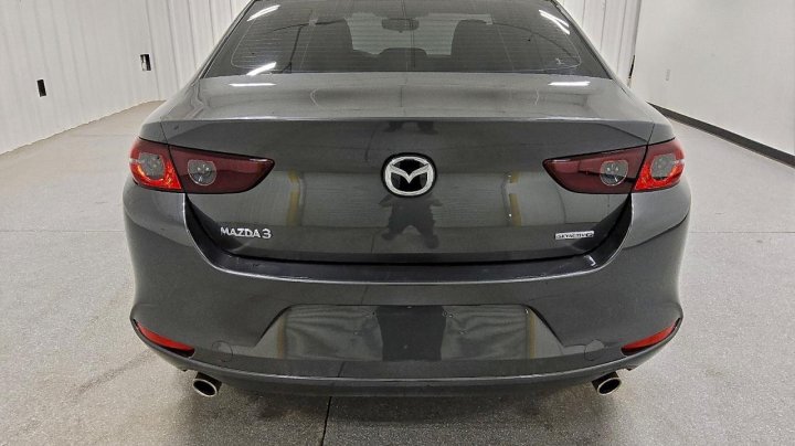 Mazda 3  2021