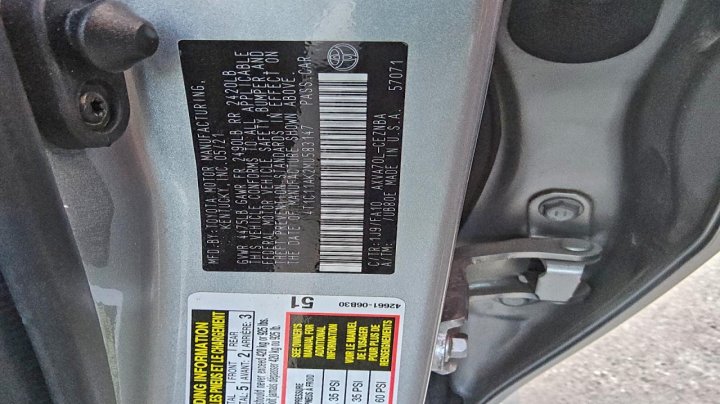 Toyota Camry  2021