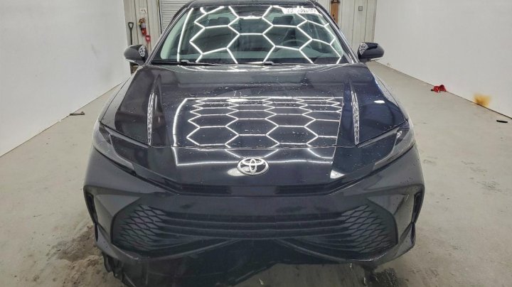 Toyota Camry  2026