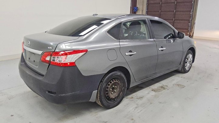 Nissan Sentra  2015
