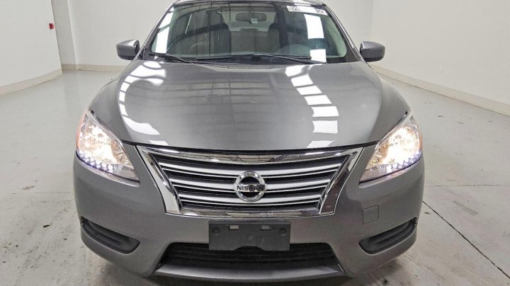Nissan Sentra  2015