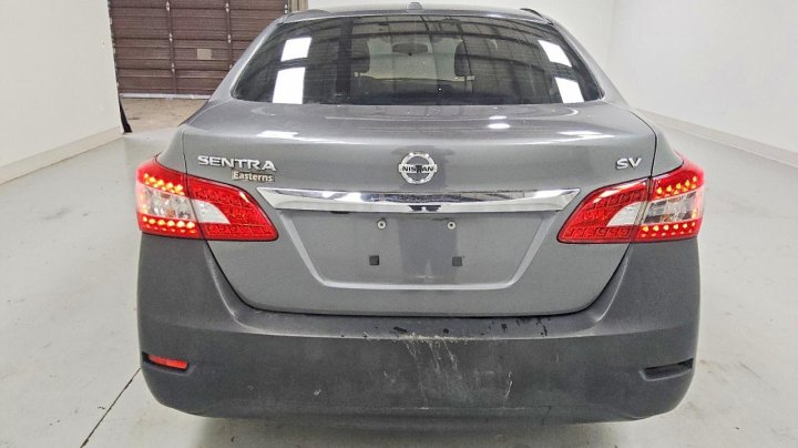 Nissan Sentra  2015