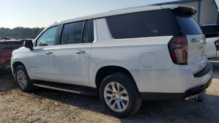 Chevrolet Suburban  2023