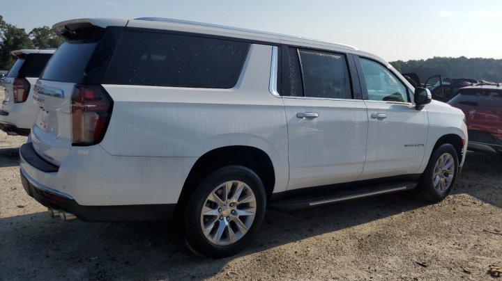 Chevrolet Suburban  2023