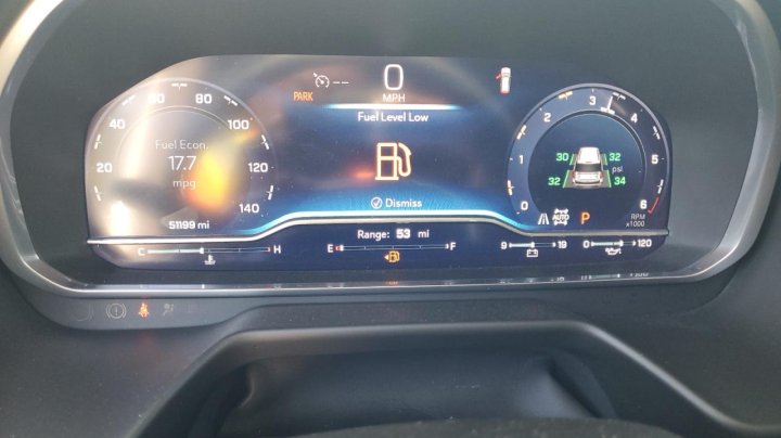 Chevrolet Suburban  2023