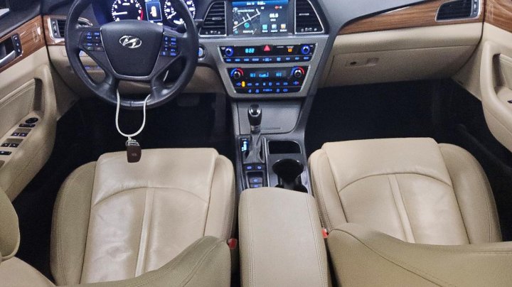Hyundai SONATA  2015