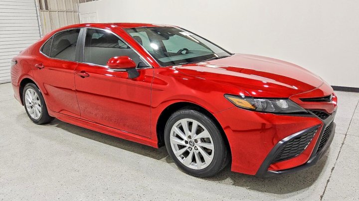 Toyota Camry  2024