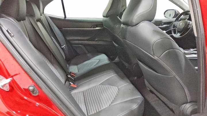 Toyota Camry  2024