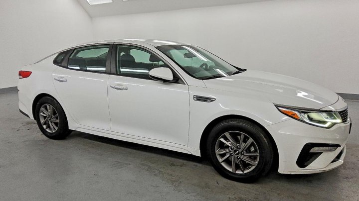 KIA Optima  2020
