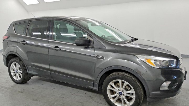 Ford Escape  2017