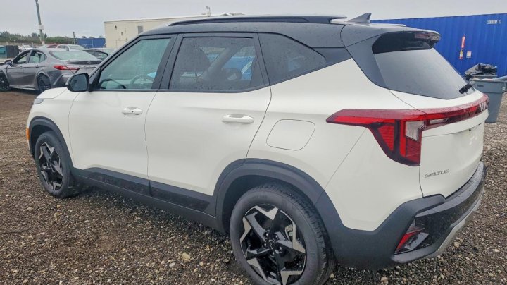 KIA Seltos  2025