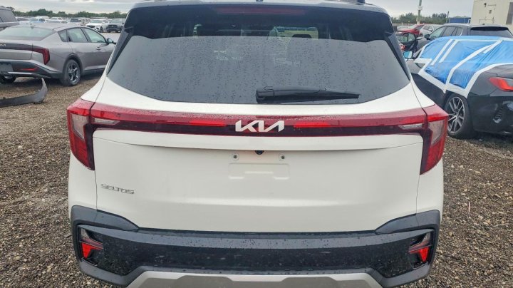 KIA Seltos  2025