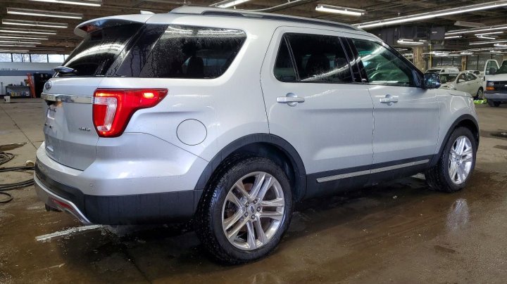 Ford Explorer  2016