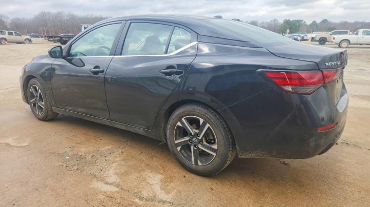 Nissan Sentra  2024