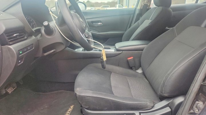 Nissan Sentra  2024