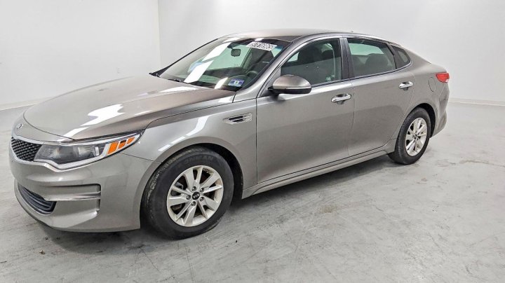 KIA Optima  2017
