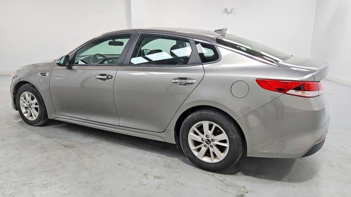 KIA Optima  2017