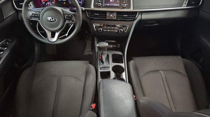 KIA Optima  2017