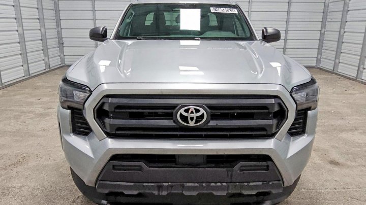 Toyota TACOMA  2025