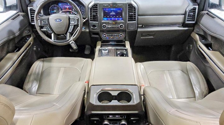 Ford EXPEDITION  2020