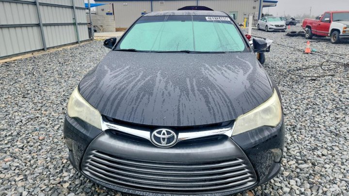 Toyota Camry  2017