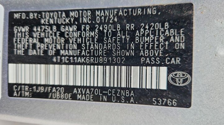 Toyota Camry  2024