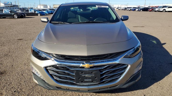 Chevrolet Malibu  2023