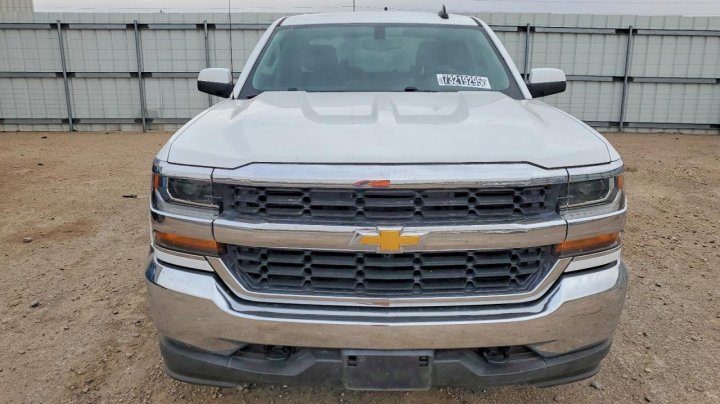 Chevrolet Silverado  2018