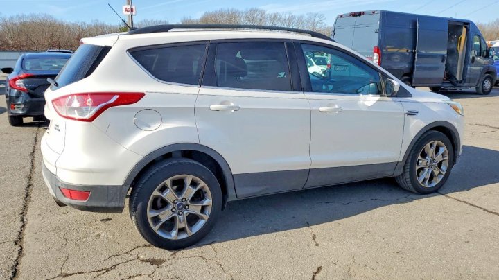 Ford Escape  2016