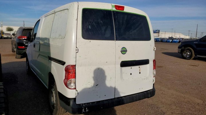 Nissan NV200  2015