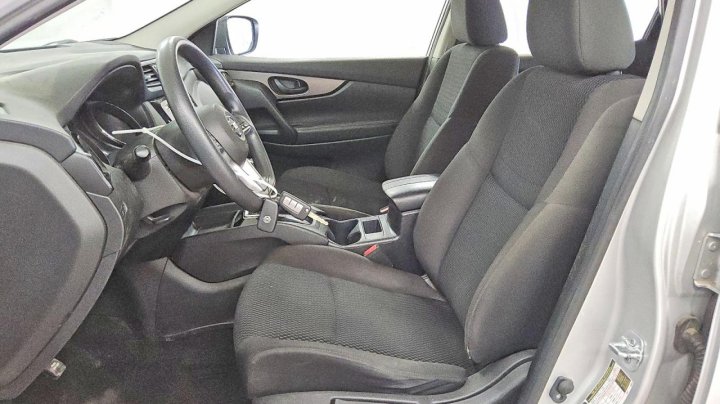 Nissan Rogue Sport  2017